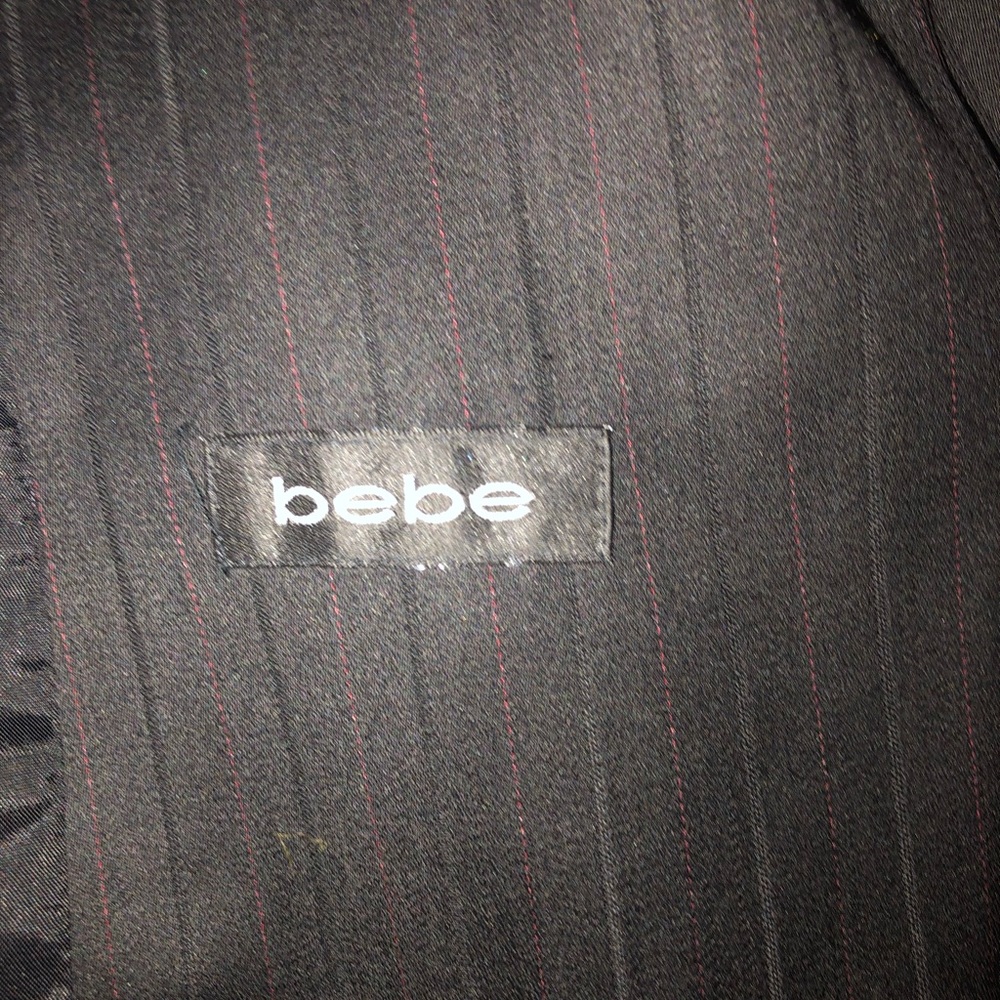 Classic suit - Picture 3 of 5